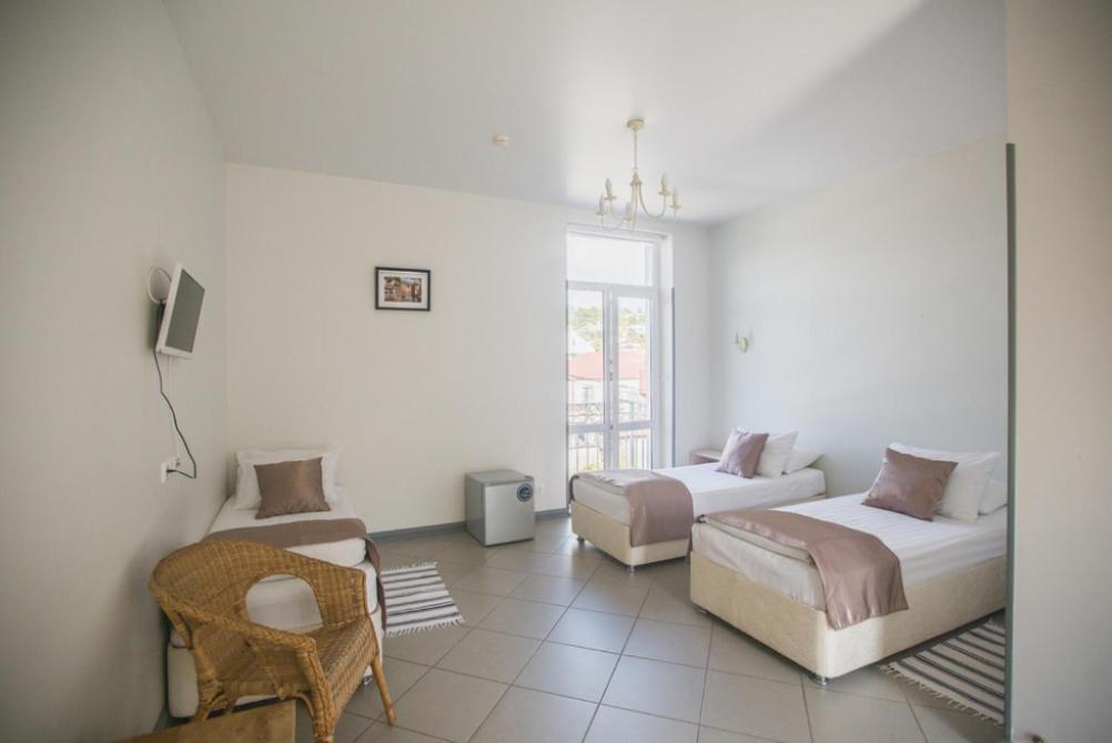 Heliopark Gora Bagrata Hotel Szuhumi Kültér fotó