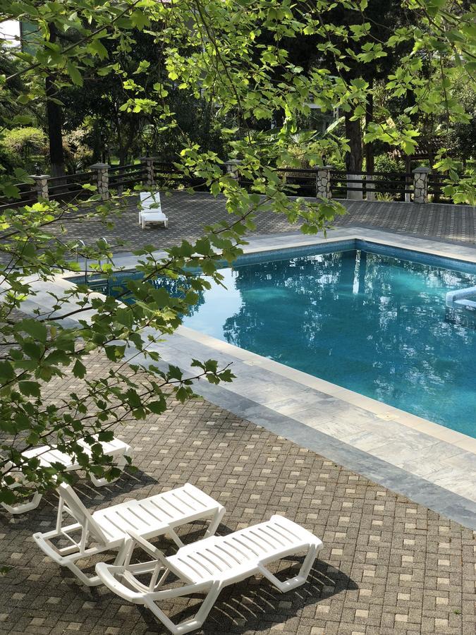 Heliopark Gora Bagrata Hotel Szuhumi Kültér fotó